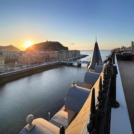 Deluxe Apt-Views To Historic Maria Cristina Hotel Сан-Себастьян Екстер'єр фото