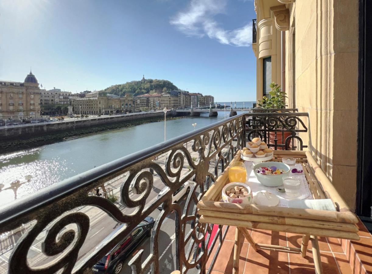 Deluxe Apt-Views To Historic Maria Cristina Hotel Сан-Себастьян Екстер'єр фото