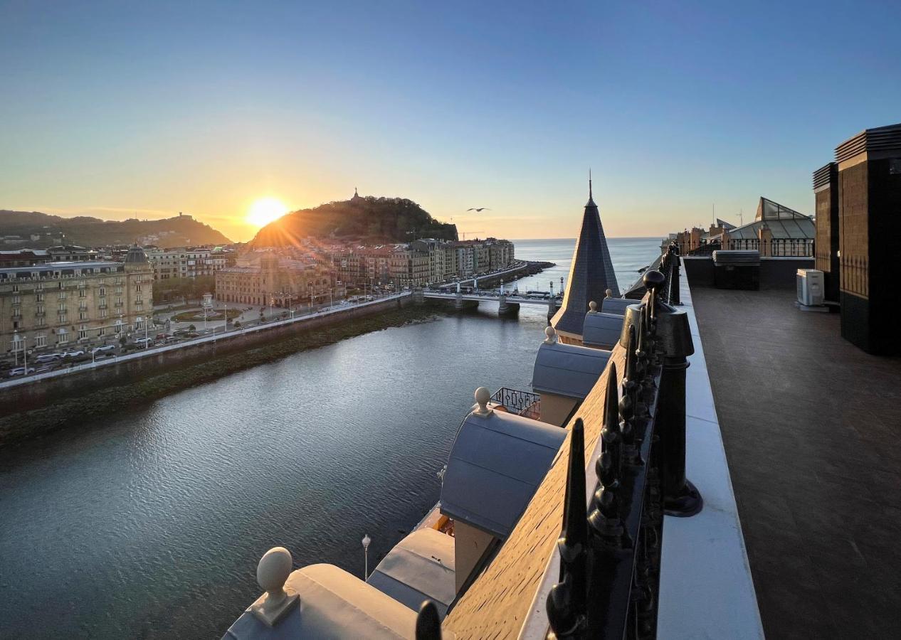 Deluxe Apt-Views To Historic Maria Cristina Hotel Сан-Себастьян Екстер'єр фото